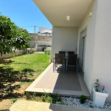 Sandra Apartman *